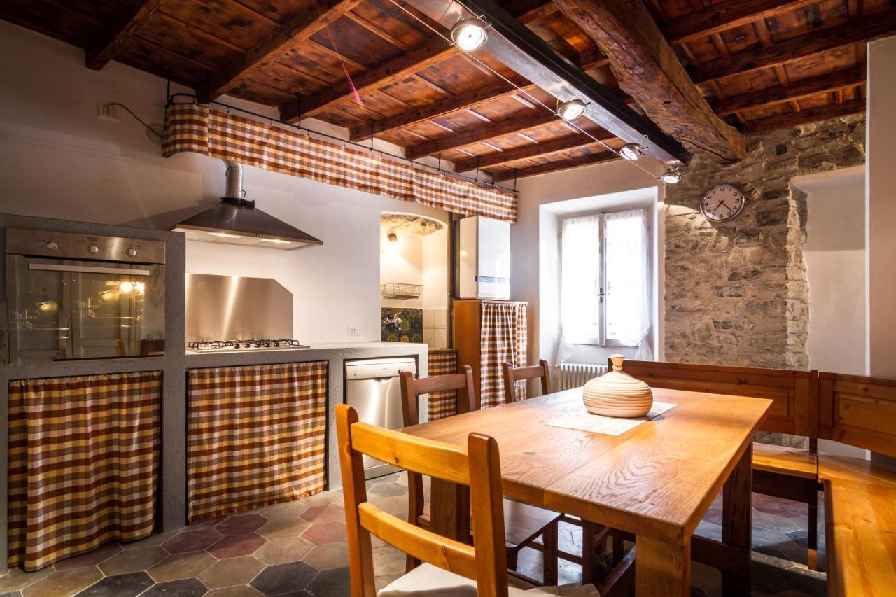 Vecchio Borgo Villa Torno Buitenkant foto